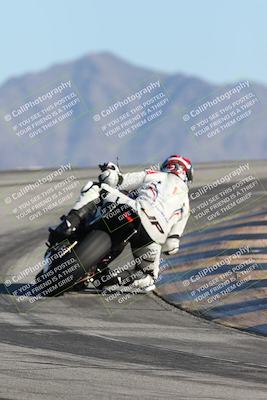 media/Jan-10-2026-Race Pace (Sat) [[3e4fee349c]]/2-Verified/Session 4 (Turn 12 Backside)/